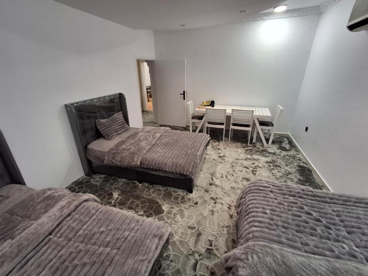 دار ورد قريب للحرم Appartement